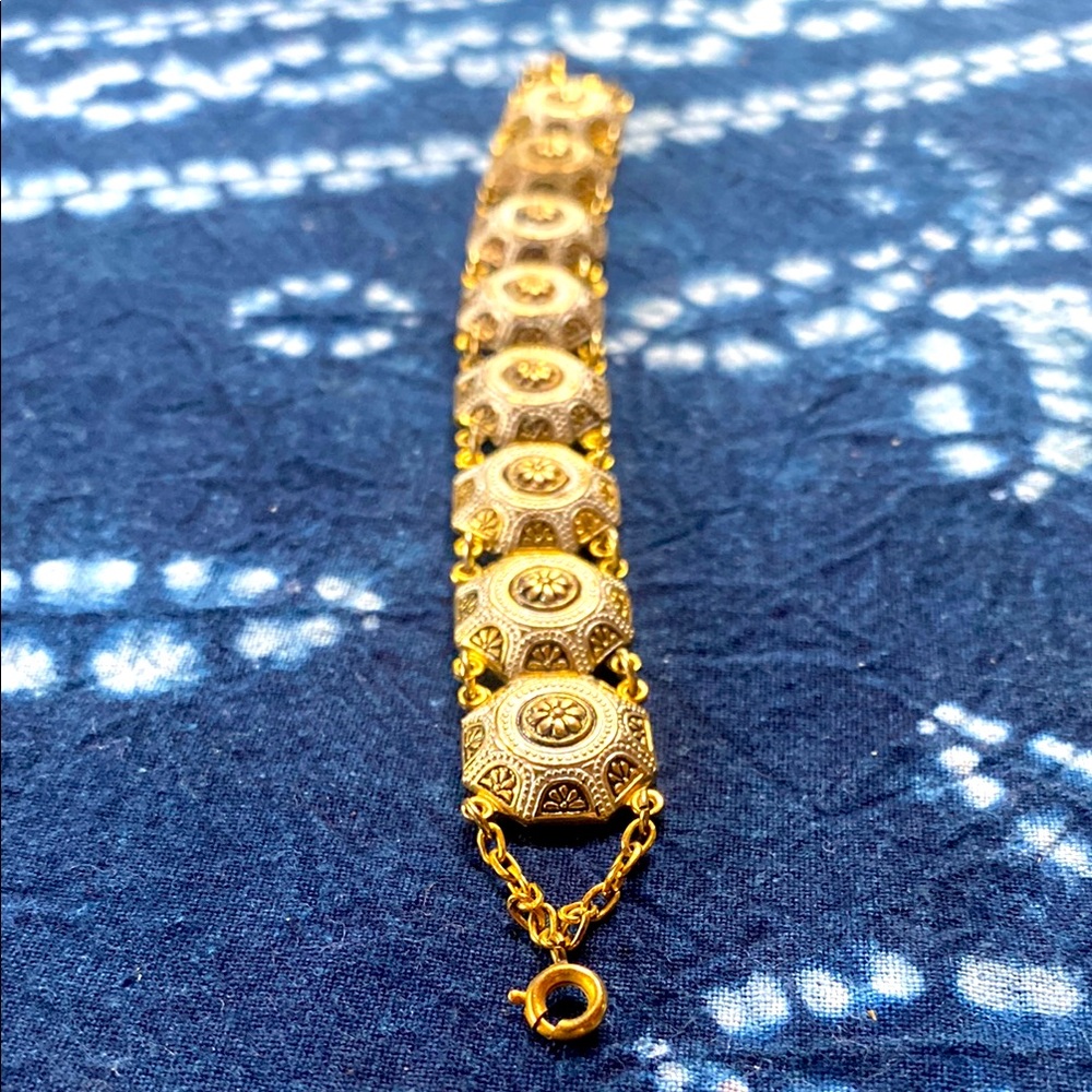 Antique 14kgf  and enamel link bracelet🌺